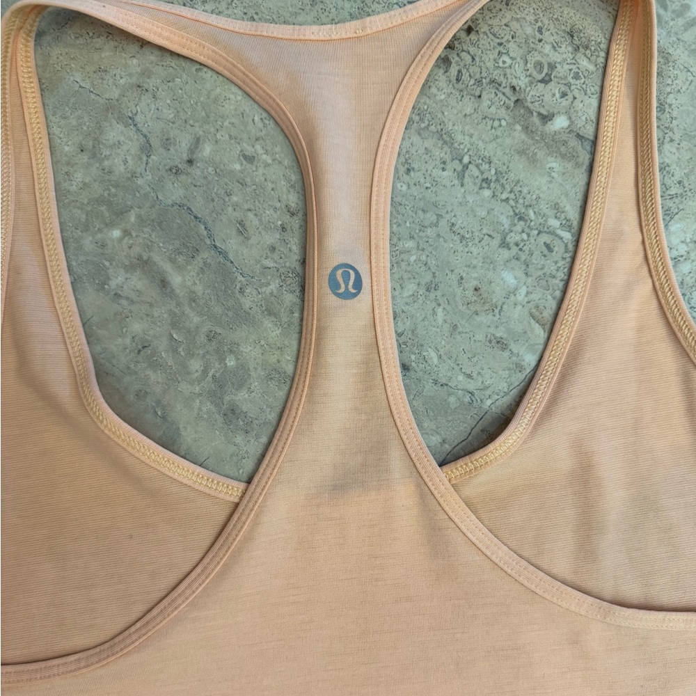 Lululemon Razorback Tank Top Medium - Picture 3 of 4